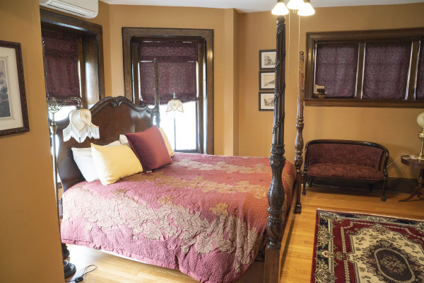 Penfield Suite in Canandaigua, NY | 1840 Inn on the Main